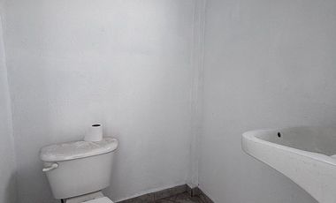 Oficina en Renta, Periférico, 110 m2