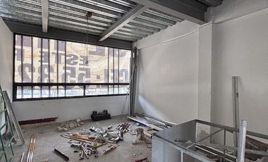 Oficina en Renta, Periférico, 110 m2