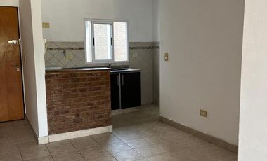 Alquiler 2 Amb con Balcon, IDEAL ESTUDIANTES DE LA UNLAM!