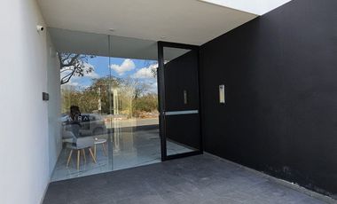 DEPARTAMENTO AMUEBLADO EN TEMOZON NORTE CON AMENIDADES.