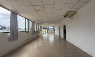 Galpon a estrenar en Venta