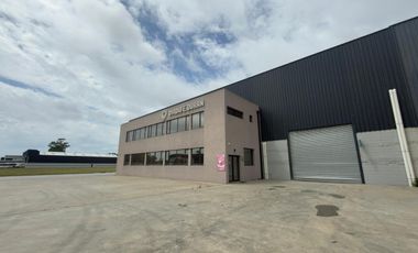 Galpon a estrenar en Venta