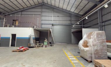 Galpon a estrenar en Venta