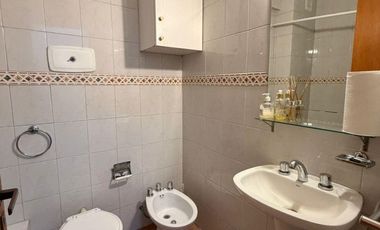 Alquiler de Departamento 1 Ambiente  en Ramos Mejia - Céntrico-   Ideal Vivienda o Uso comercial