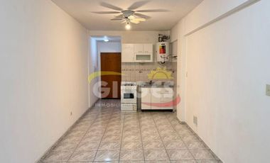 Alquiler de Departamento 1 Ambiente  en Ramos Mejia - Céntrico-   Ideal Vivienda o Uso comercial