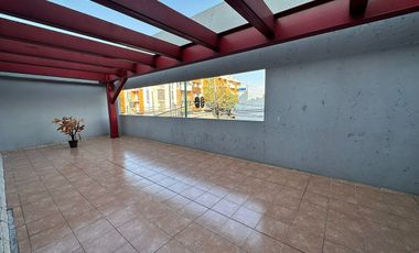 DEPARTAMENTO EN VENTA  CON ELEVADOR A 3 MINUTOS DEL METRO JAMAICA