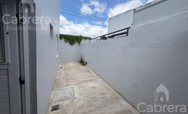 PH de dos dormitorios en venta en Tolosa, La Plata