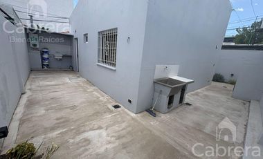 PH de dos dormitorios en venta en Tolosa, La Plata