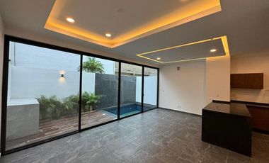 CASA EN RESIDENCIAL RIO EN VENTA