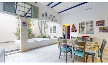 VENTA DE CASA EN BRISAS DEL GOLF REMODELADA