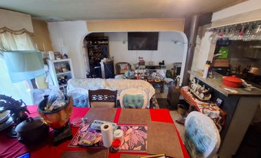 Amplia propiedad en Santa Juana.