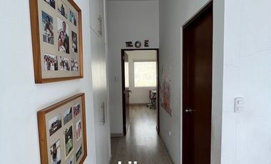 LINDA CASA EN VENTA CON 5 DORMITORIOS EN CHACARILLA
