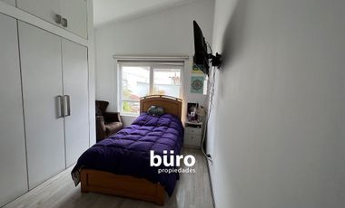 LINDA CASA EN VENTA CON 5 DORMITORIOS EN CHACARILLA