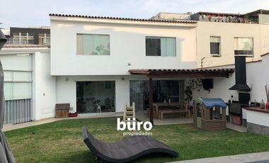 LINDA CASA EN VENTA CON 5 DORMITORIOS EN CHACARILLA