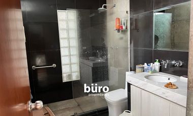 LINDA CASA EN VENTA CON 5 DORMITORIOS EN CHACARILLA