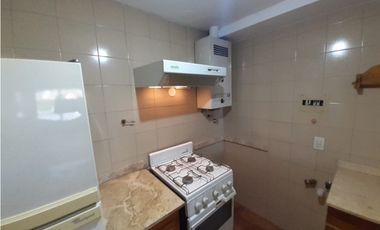 Deparamento 1 Dormitorios Aire Acondicionado Heladera Cochera Mendoza