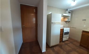 Deparamento 1 Dormitorios Aire Acondicionado Heladera Cochera Mendoza