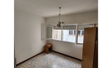 VENTA DOS AMBIENTES LATERAL