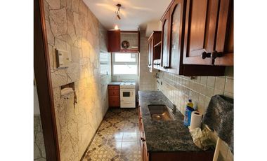 VENTA DOS AMBIENTES LATERAL