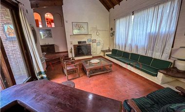 CASA EN VENTA EN CARILÓ, PINAMAR - MOLLE 926