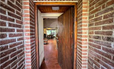 CASA EN VENTA EN CARILÓ, PINAMAR - MOLLE 926