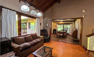 CASA EN VENTA EN CARILÓ, PINAMAR - MOLLE 926