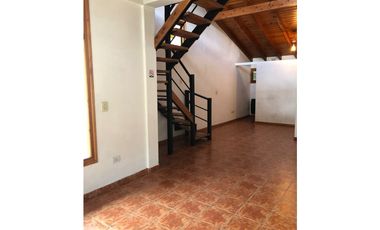 SE ALQUILA AMPLIO LOCAL FRENTE A LA GUARDIA DEL HOSPITAL EN EL BOLSON