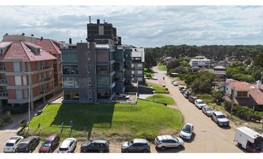DEPARTAMENTO EN VENTA PINAMAR