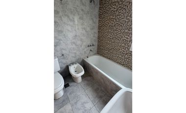 CASA EN VENTA B° SAN MATIAS FONDO A LA LAGUNA