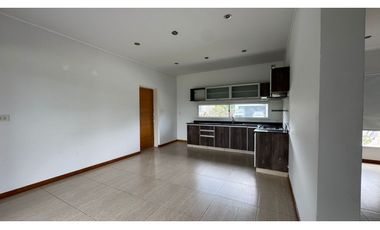 CASA EN VENTA B° SAN MATIAS FONDO A LA LAGUNA