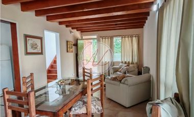 DUPLEX EN VENTA EN VILLA GESELL EXCELENTE UBICACIÓN -UNIDAD 4