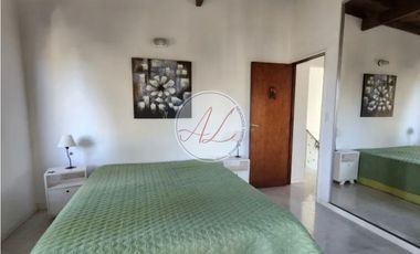 DUPLEX EN VENTA EN VILLA GESELL EXCELENTE UBICACIÓN -UNIDAD 4