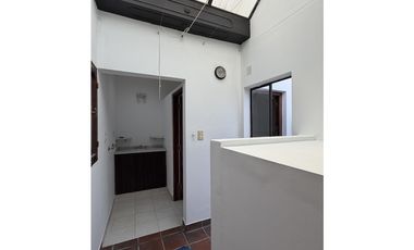 ALQUILER CASA EN GRAL. GUEMES AL 1.300