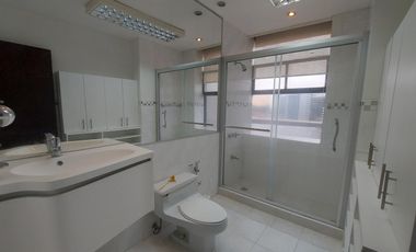 Alquiler de departamento completamente amoblado de dos dormitorios en Torres Colón