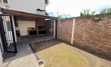 Duplex en alquiler en Ituzaingo Norte