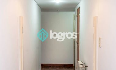 Departamento en alquiler con cochera, Centro de Salta