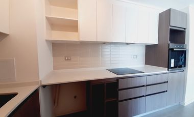 LUIS COUSIÑO / AV. HACIENDA DE MACUL / MALL PLAZA QUILIN