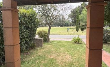 Casa en venta en El Pato Country Club