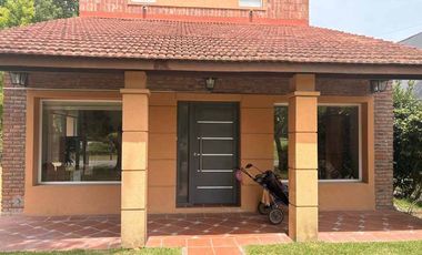 Casa en venta en El Pato Country Club