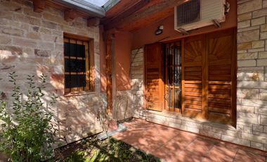 Casa en venta remodelada Barrio Unimev, San Rafael