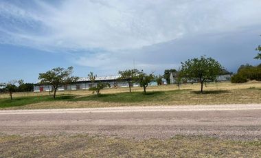 Casa en venta c/ cochera en Tres Picos