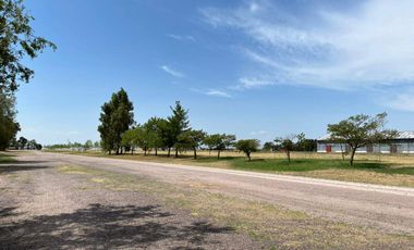 Casa en venta c/ cochera en Tres Picos
