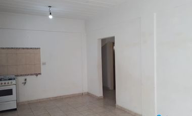 Departamento en alquiler en Ezpeleta Este