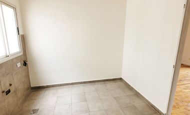 Alquiler Ddpto 5 Ambientes Balcon Pileta Sum Moron