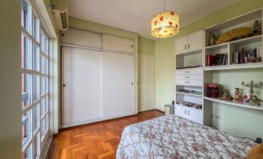 EN VENTA CASA 7 AMB EN SAAVEDRA - OPORTUNIDAD