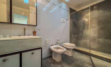 EN VENTA CASA 7 AMB EN SAAVEDRA - OPORTUNIDAD