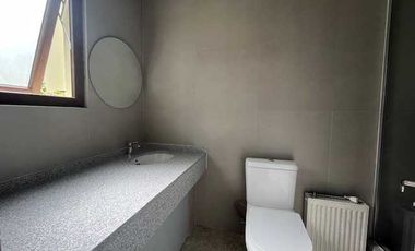 Casa en arriendo en LAS CONDES