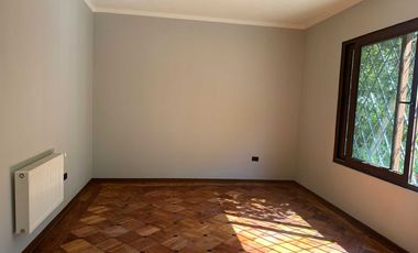 Casa en arriendo en LAS CONDES