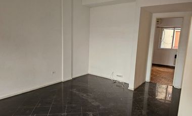 DEPTO VENTA 3 AMBIENTES ADROGUÉ CENTRO