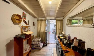 CASA 5 AMBIENTES VENTA MINISTRO RIVADAVIA 3 PIEZAS